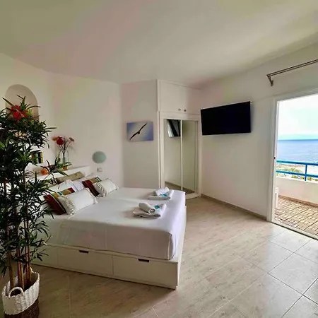 Apartamento Mirador Paraiso: Superb Sea View *